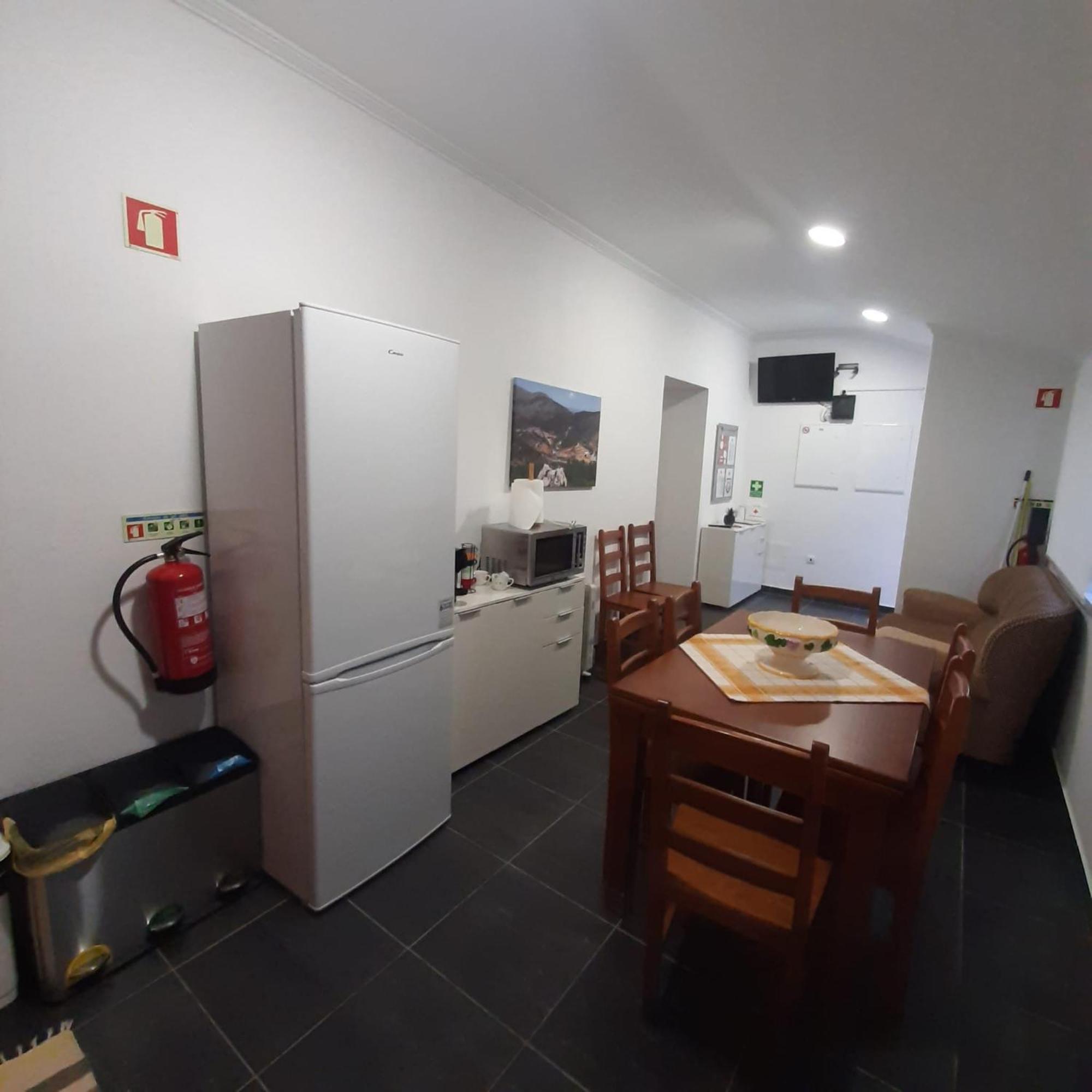 Villa Casas Da Escola - "A Escola" - Meas à Pampilhosa da Serra Extérieur photo